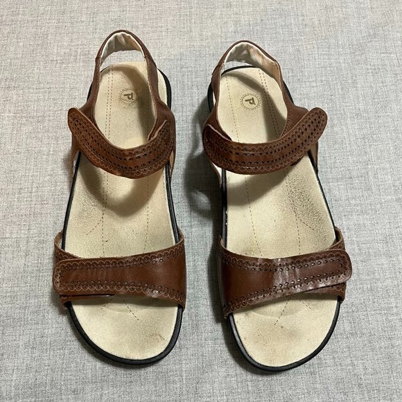 Propet Men's Sandal Size 12 with removable footbed - Picture 3 of 8